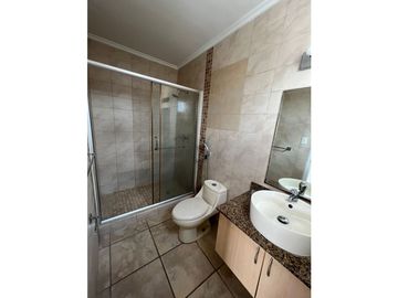 VENDO o ALQUILO  PH EVEREST PASEO DEL NORTE BRISAS DEL GOLF