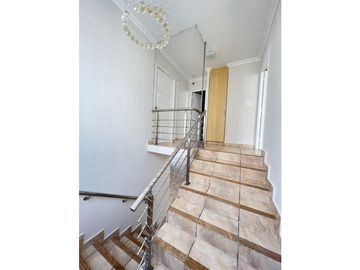VENDO o ALQUILO  PH EVEREST PASEO DEL NORTE BRISAS DEL GOLF