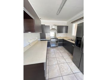 VENDO o ALQUILO  PH EVEREST PASEO DEL NORTE BRISAS DEL GOLF