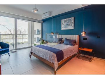 SE VENDE APARTAMENTO EN YACHT CLUB, AVENIDA BALBOA (MC)