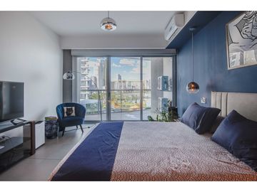 SE VENDE APARTAMENTO EN YACHT CLUB, AVENIDA BALBOA (MC)