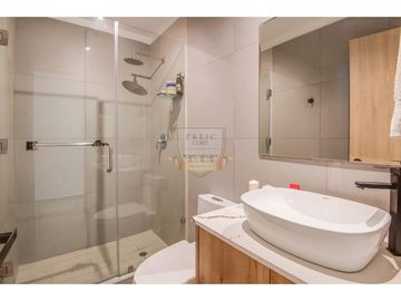 SE VENDE APARTAMENTO EN YACHT CLUB, AVENIDA BALBOA (MC)