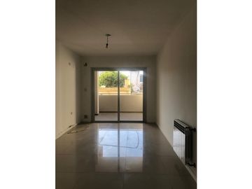 Hermoso Depto. MB ubicación (con renta)