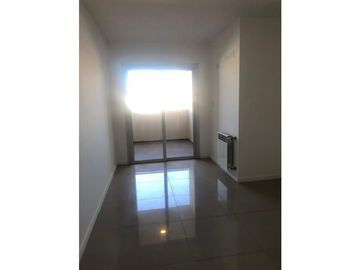 Hermoso Depto. MB ubicación (con renta)