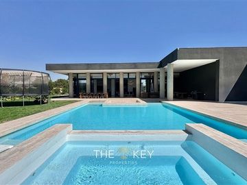 Casa en Venta en Cond. Las Brisas de Chicureo - El Parronal