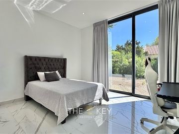 Casa en Venta en Cond. Las Brisas de Chicureo - El Parronal