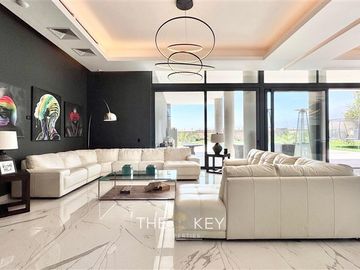 Casa en Venta en Cond. Las Brisas de Chicureo - El Parronal