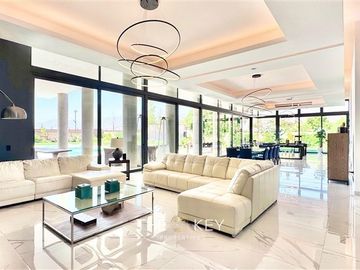 Casa en Venta en Cond. Las Brisas de Chicureo - El Parronal