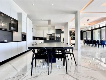 Casa en Venta en Cond. Las Brisas de Chicureo - El Parronal