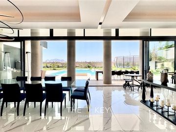 Casa en Venta en Cond. Las Brisas de Chicureo - El Parronal