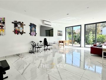 Casa en Venta en Cond. Las Brisas de Chicureo - El Parronal