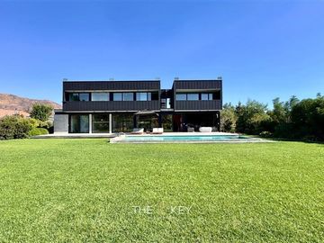 Casa en Venta en Cond. Las Brisas de Chicureo - La Pirca