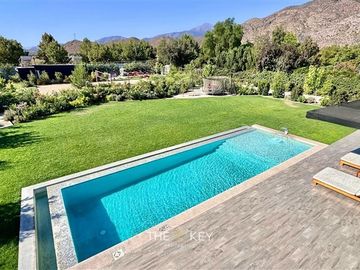 Casa en Venta en Cond. Las Brisas de Chicureo - La Pirca