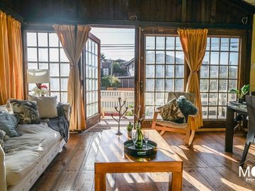 Casa en Venta en Av. El Quisco