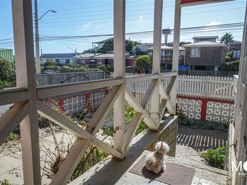 Casa en Venta en Av. El Quisco