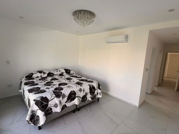 CASA EN VENTA EN CANNING 4 AMBIENTES A ESTRENAR