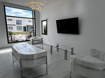 CASA EN VENTA EN CANNING 4 AMBIENTES A ESTRENAR
