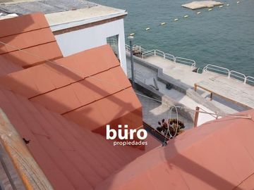 FRENTE AL MAR! CASA EN VENTA EN EXCLUSIVA PLAYA LA QUIPA!