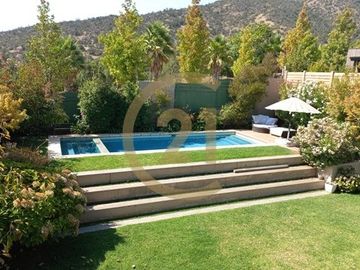 Casa en Venta exclusivo condominio, Las Condes