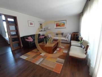 Casa en Venta exclusivo condominio, Las Condes