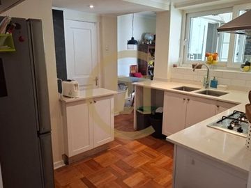 CASA EN VENTA, 3DORM 4BAÑOS, PROVIDENCIA