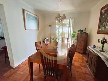CASA EN VENTA, 3DORM 4BAÑOS, PROVIDENCIA