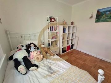 CASA EN VENTA, 3DORM 4BAÑOS, PROVIDENCIA