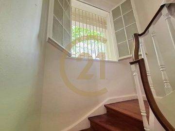 CASA EN VENTA, 3DORM 4BAÑOS, PROVIDENCIA
