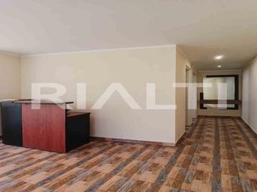 Departamento con Patio en Venta en la 6 de Diciembre y Rio Coca
