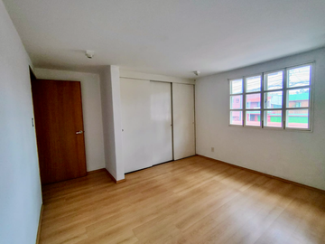 Casa Sola en Venta,  Calz. Las Aguilas, Lomas de Guadalupe, Alvaro Obregon, CDMX