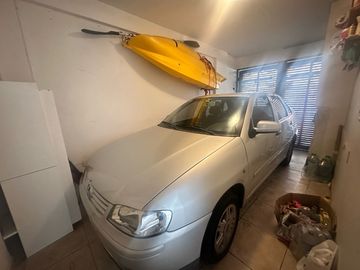 VENTA  DEPARTAMENTO 2 AMBIENTES   FRENTE  LUMINOSO   BALCON  COCHERA INDIVIDUAL  V.PUEYRREDON