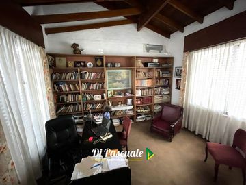 Venta Casa Chalet sobre 700 m2 IDEAL INVERSORES - Moreno Norte