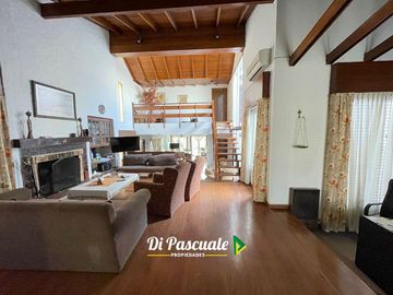 Venta Casa Chalet sobre 700 m2 IDEAL INVERSORES - Moreno Norte