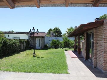 Casa - Castelar Norte