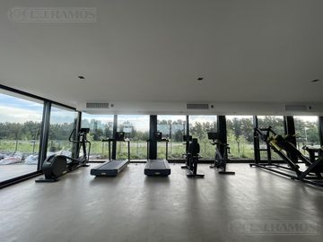 ESPECTACULAR LOTE A LA  LAGUNA  en venta en Los Puentes - Nordelta