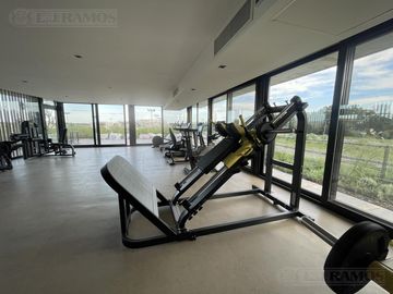 ESPECTACULAR LOTE A LA  LAGUNA  en venta en Los Puentes - Nordelta