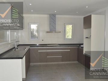 Casa en Venta en Canning Don Joaquin