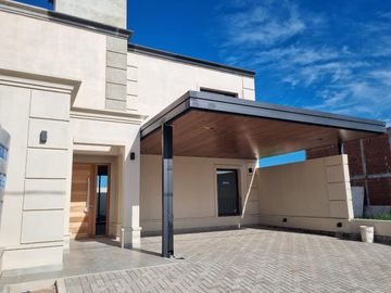Casa en venta Quebradas de Manantiales  (3 dormitorios)