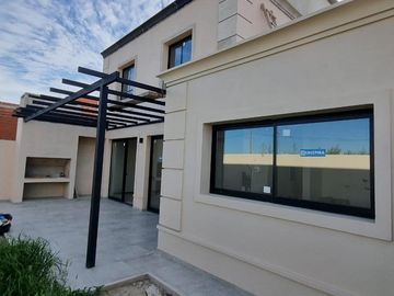 Casa en venta Quebradas de Manantiales  (3 dormitorios)
