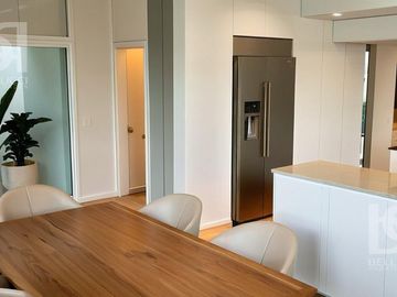Chalet en PH de 4 amb en VENTA