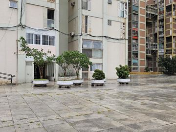 Dean Funes 1700   Departamento de 3 ambientes con balcón  Parque Patricios