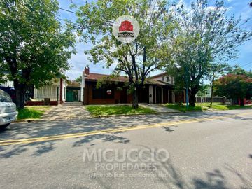 Casa en venta, Don Bosco N°549 entre H. Yrigoyen y Asborno, Escobar centro