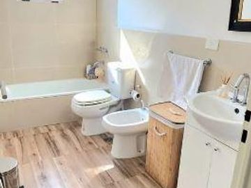 Venta - Casa 4/Cuatro Ambientes, Dependencia, Jardín - San Gabriel, Villanueva