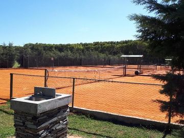 Hermoso Lote  en  San Sebastian, Pilar  - Area 1