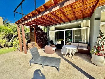 Casa en venta - 6 Dormitorios 5 Baños - 1510mts2 - Tigre