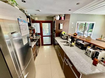 Casa en venta - 6 Dormitorios 5 Baños - 1510mts2 - Tigre