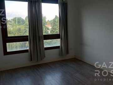 Departamento en venta en Adrogue
