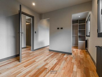 PH 3 ambientas. Venta en Parque Luro