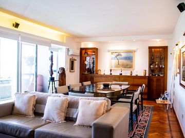 Divino piso exclusivo de 3 dormitorios con hermosa vista abierta!