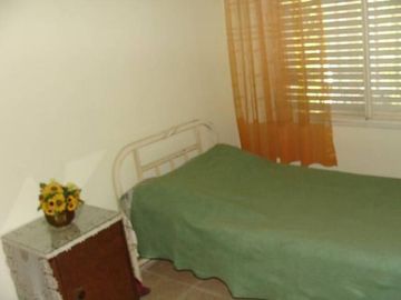 Chalet de cuatro dormitorios en Bº San Isabel
